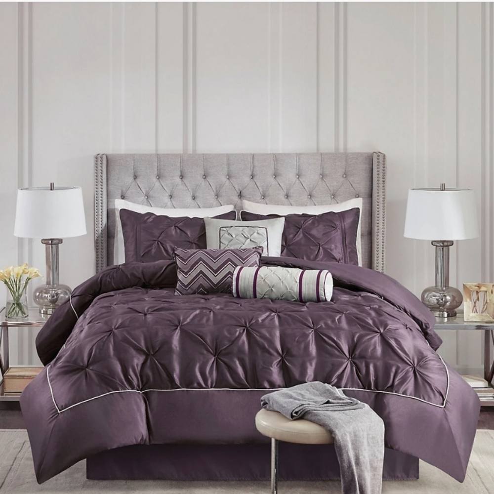 Madison Park Vivian Tufted 7-pc. Comforter Set